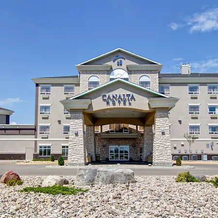 Canalta Hotel Moosomin-2