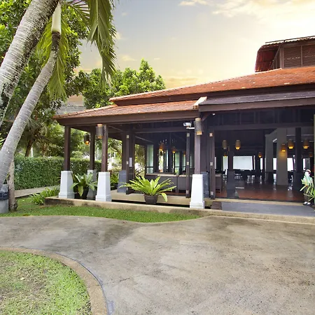 D Varee Mai Khao Beach-2