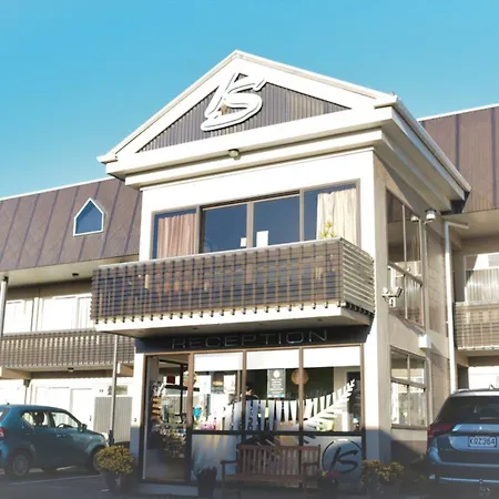 Kiwi Studios Motel-2
