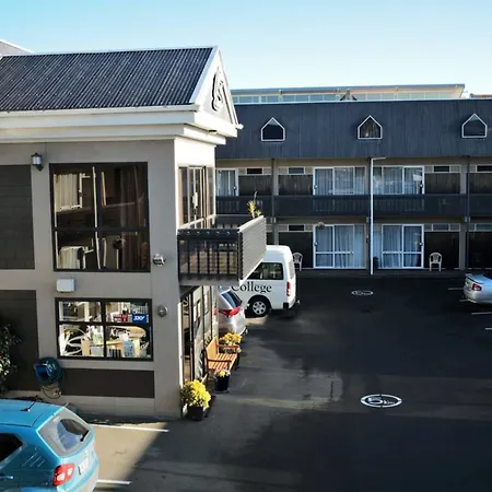 Kiwi Studios Motel-3
