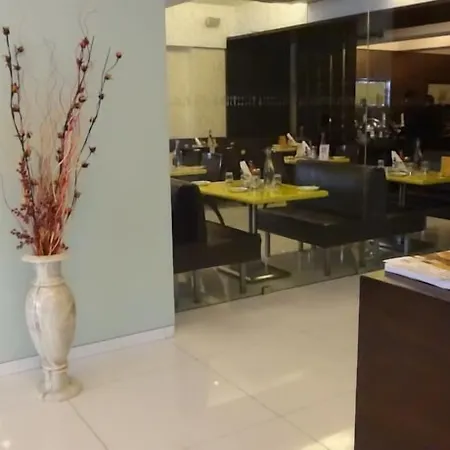 Nestor Hotel, Mumbai-2