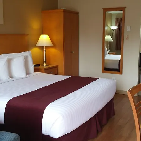Canadas Best Value Inn & Suites-Vernon-2