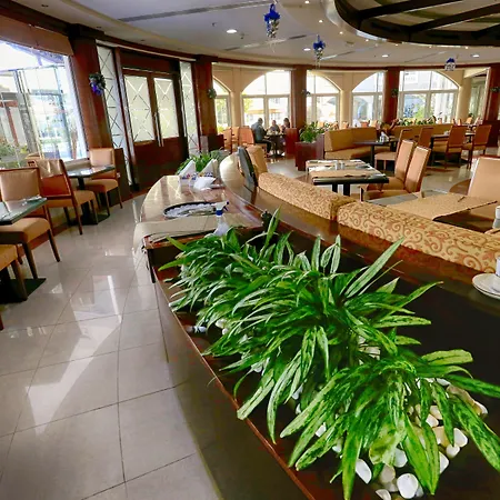 Sharjah Premiere Hotel & Resort-2