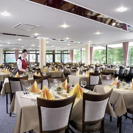 Land-Gut-Hotel Zur Post-2