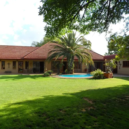 A Cherry Lane Self Catering And B&B-2