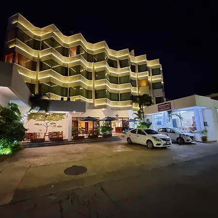 Hotel Plaza Cozumel-3