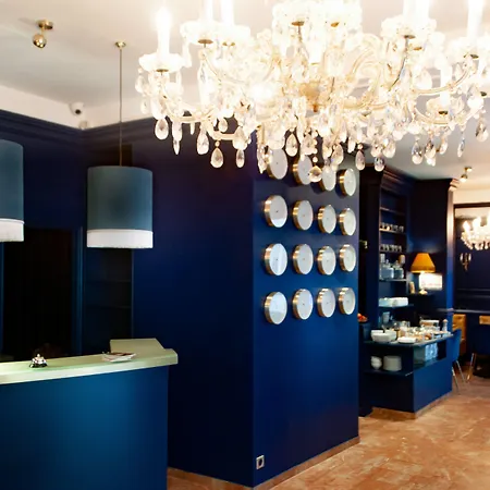 Hotel Petit Saint-Honore-3