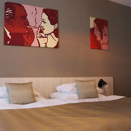1.Republic Hotel-3