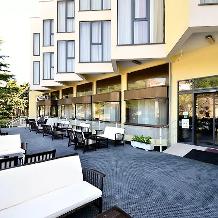 Hotel Fontana-3