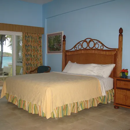 Tamarind Reef Resort Spa & Marina-3
