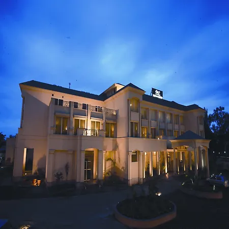 Ambrosia Sarovar Portico-2