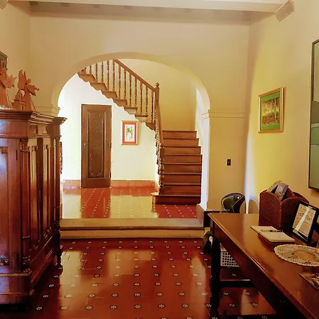 Casa Carmel Bed & Breakfast-2