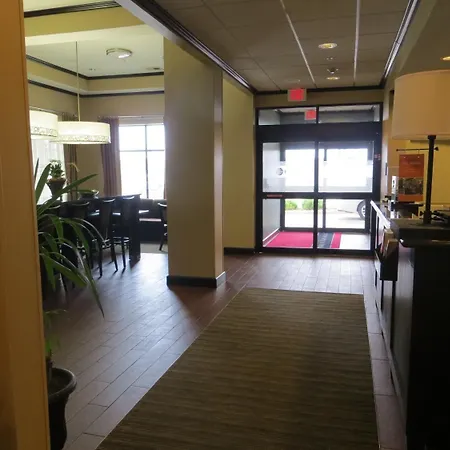 Hampton Inn La Grange-3