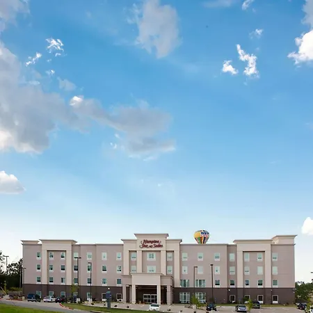 Hampton Inn & Suites Denison-3