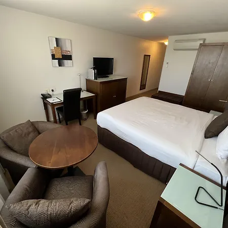 Horsham International Hotel-3