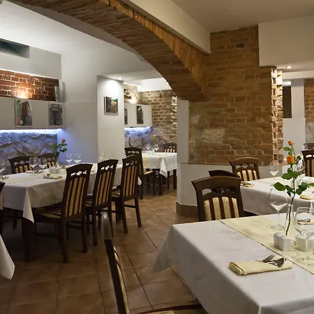 Hotel Maksymilian-3