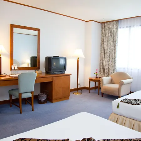 Thumrin Thana Hotel-2
