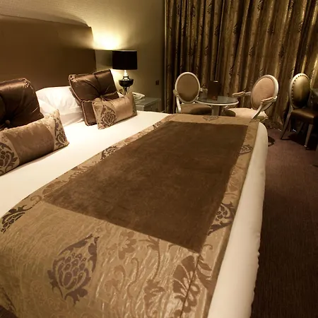 The Oxfordshire Golf & Spa Hotel-2