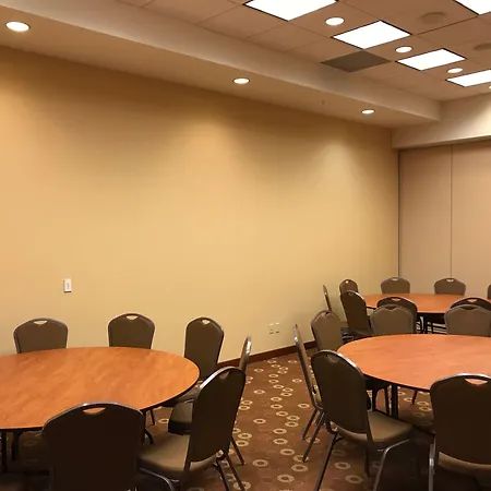 Hyatt Place Des Moines Downtown-2