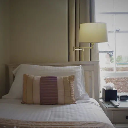 Dene House Guest House-2
