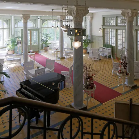 Kurhaus Berguen-2