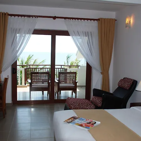 Canary Beach Resort-2