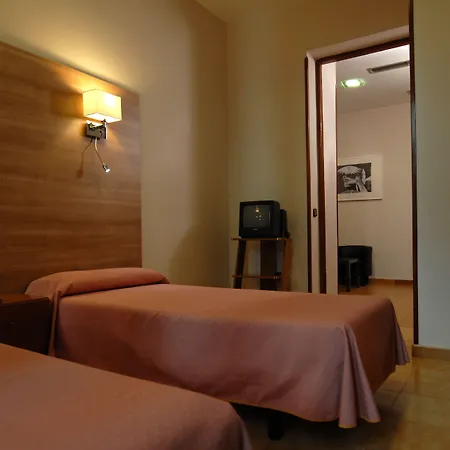 Hostal Aguilar-3