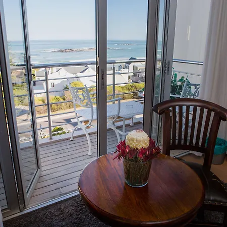 Blaauw Village Guest House-3