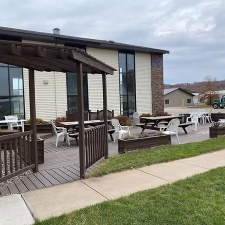 Americinn By Wyndham Prairie Du Chien-3