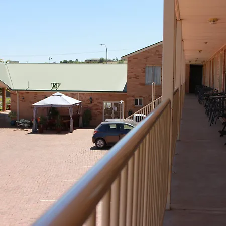 North Parkes Motel-3