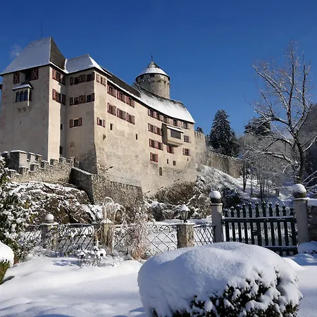 Schloss Matzen-2