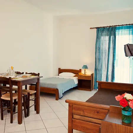 Niriides Hotel Apts Studios-2