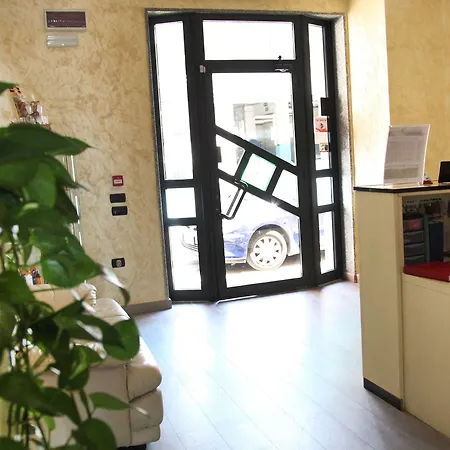 Hotel Sogni D'Oro Airport-2