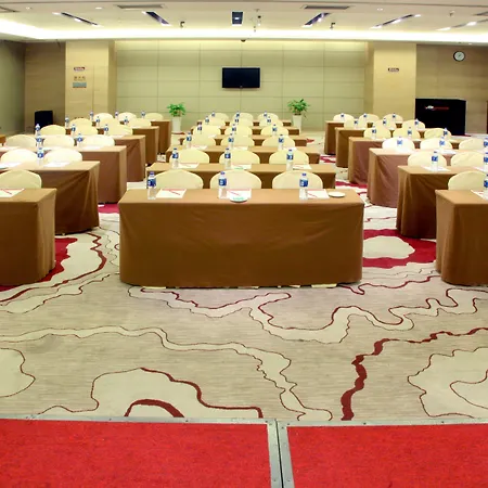 Ramada By Wyndham Xian Bell Tower-3