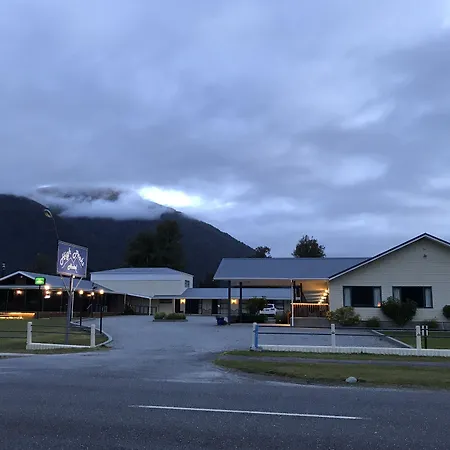 High Peaks Hotel-2