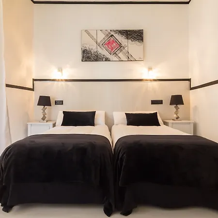Gran Via 63 Rooms-2