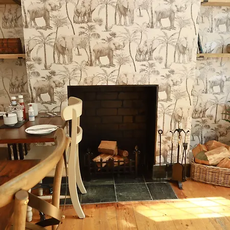 Avonlea Guest House-3