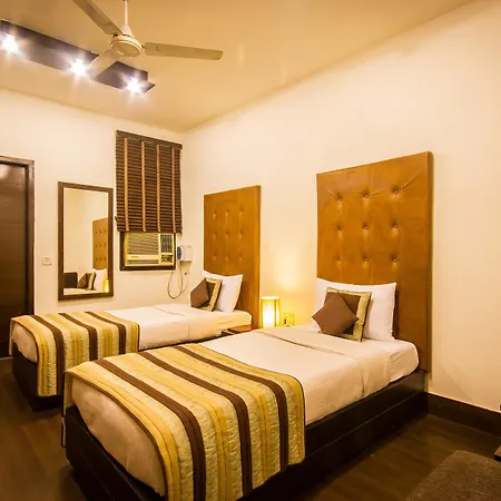 Hotel Good Palace-3