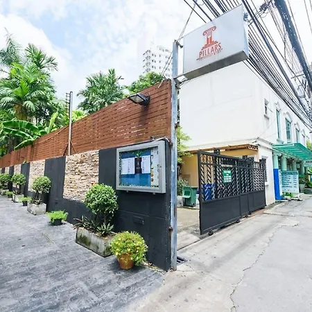 Lohas Residences Sukhumvit 2-3