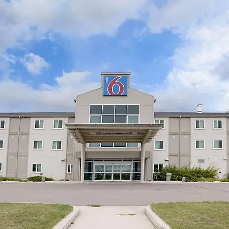 Motel 6-Brandon, Mb-2