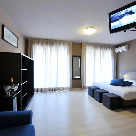 M14 Hotel & Spa-3