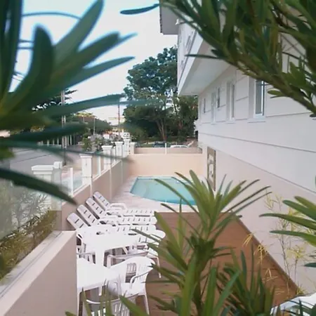 Hotel Hola-2