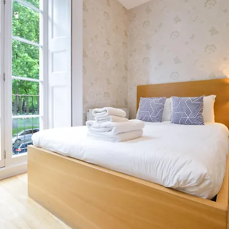 Paddington Green Serviced Apartments-3