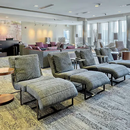 Courtyard By Marriott York-2