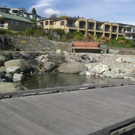 The Moorings Motel And Apartments-3