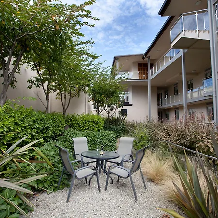 Lakeside Apartments-3