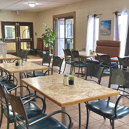 Lacombe Motor Inn-3