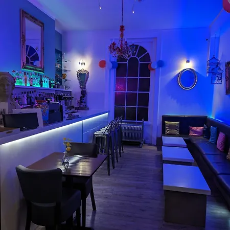 Acqua Beach Weymouth-2