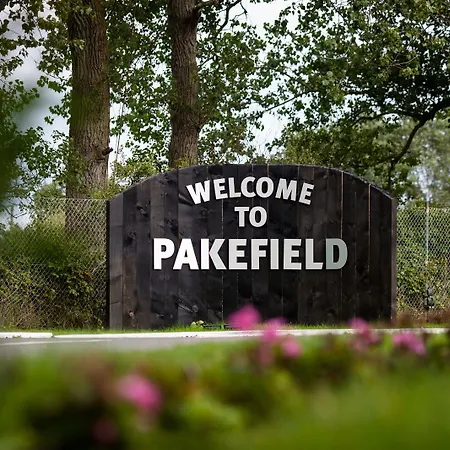 Pakefield Holiday Village - Adults Only-3