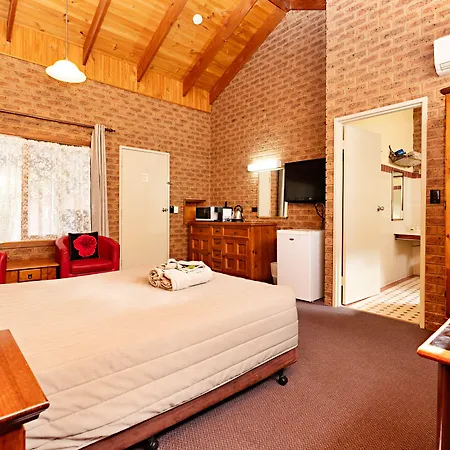 Beechworth Carriage Motor Inn-2